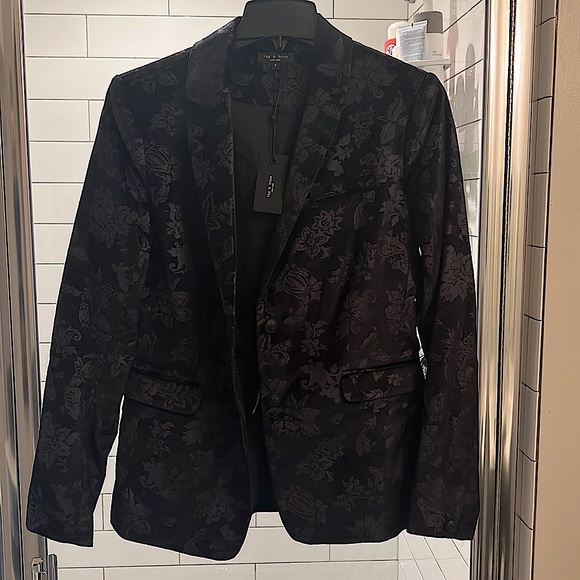rag & bone Jackets & Blazers - Velvet blazer with floral motifs from Rag & Bone, never worn with tags